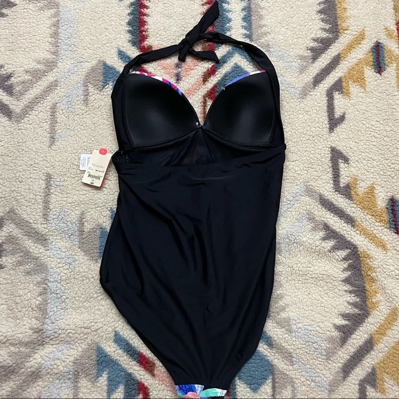 Bathing Suit Swim St John's Bay Tummy Control - Picture 9 of 9